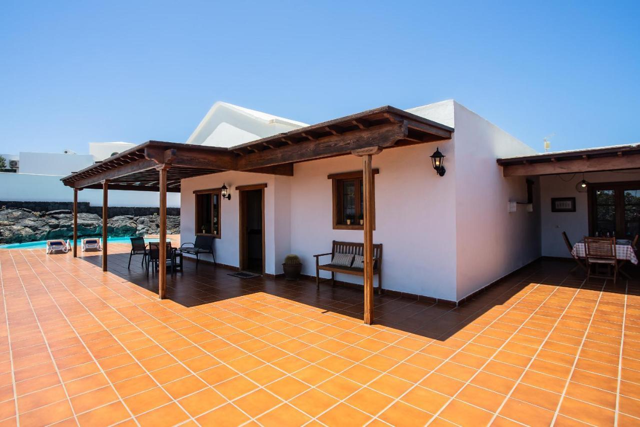 Villa Casa Lola Lanzarote piscina climatizada y wifi free San Bartolomé Esterno foto